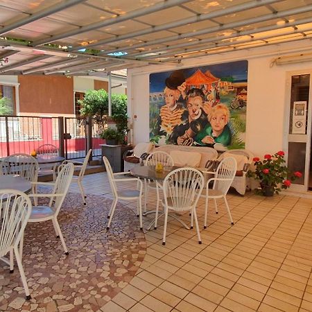 Hotel Eleonora Rimini Extérieur photo