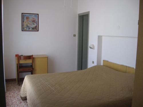 Hotel Eleonora Rimini Extérieur photo